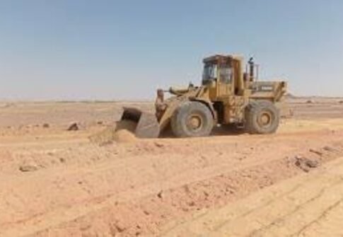 مشروع استصلاح وتسوية أراضٍ صحراوية وتنفيذ شبكات ري حديث – جنوب الصعيد